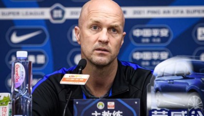 开云体育-小克解释为何让金特罗替补 称跌倒后爬起才最美