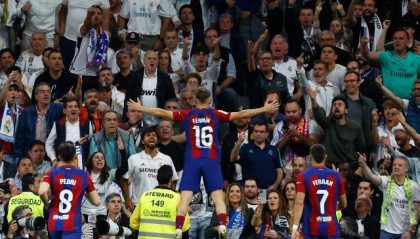 开云kaiyun平台-【人物】福将费尔明首次“失灵”，他代表巴萨光明未来