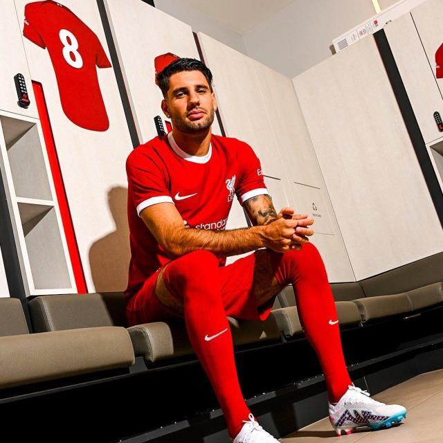 1688312429439092017.jpg 1688312424.jpg